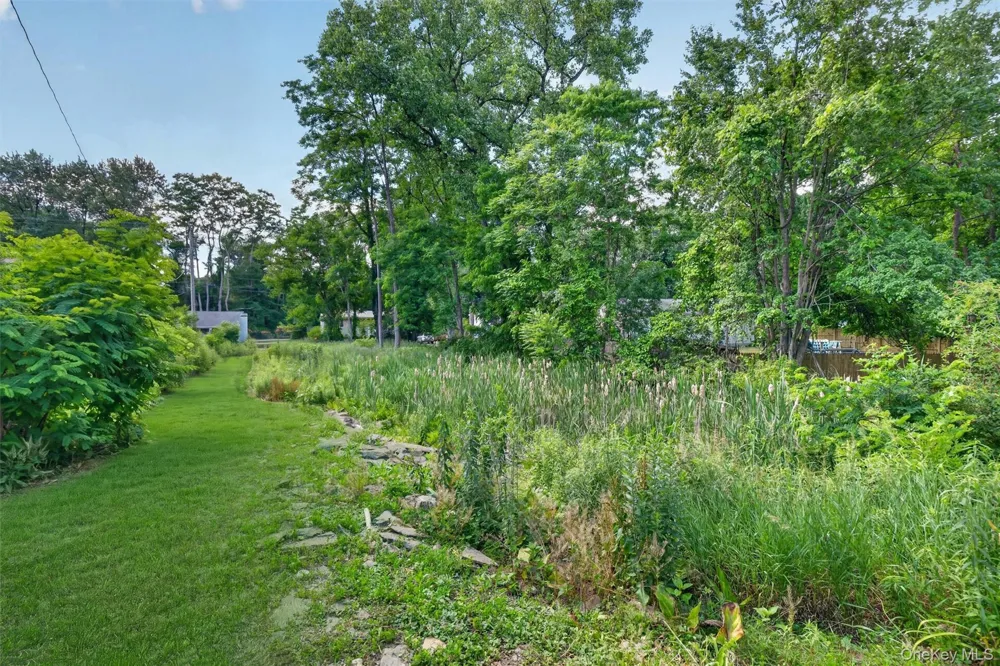 262 Linden Avenue Red Hook, NY 12571