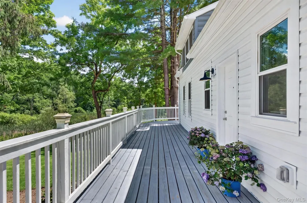 262 Linden Avenue Red Hook, NY 12571