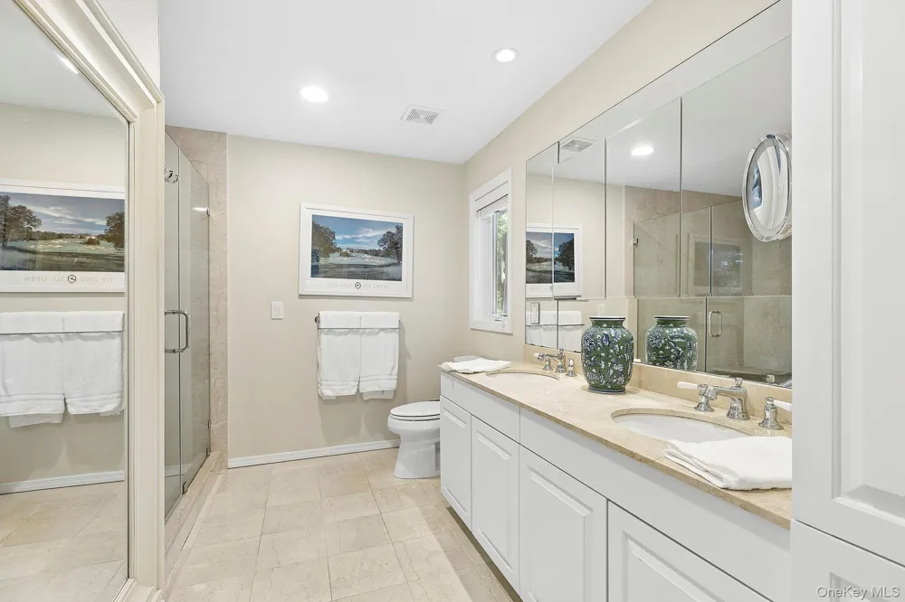 9 Rosebud Lane East Quogue, NY 11942