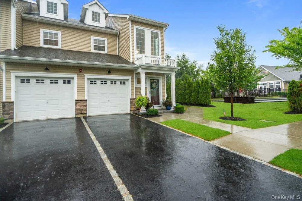 174 Halley Drive Blue Point, NY 11772