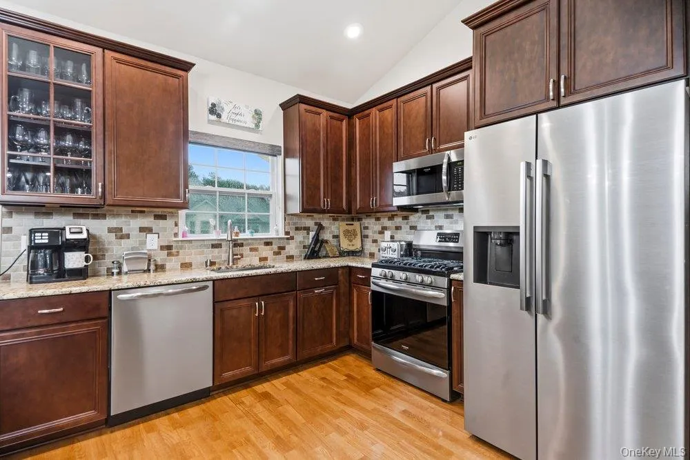174 Halley Drive Blue Point, NY 11772