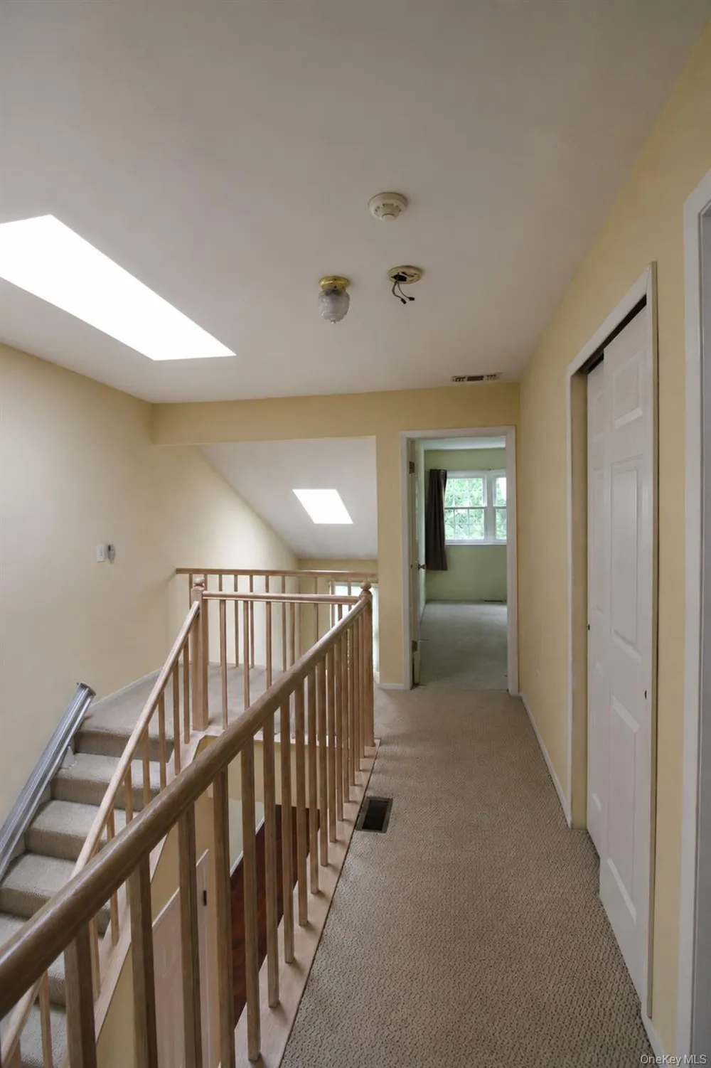 3 Pidgeon Court Manorville, NY 11949