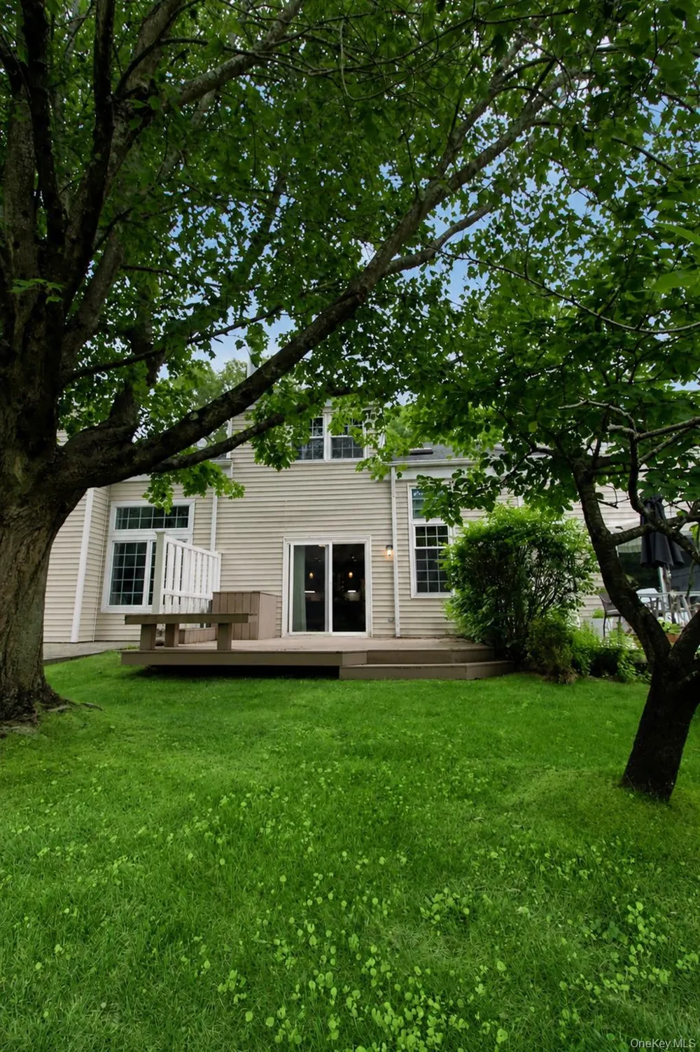 3 Pidgeon Court Manorville, NY 11949