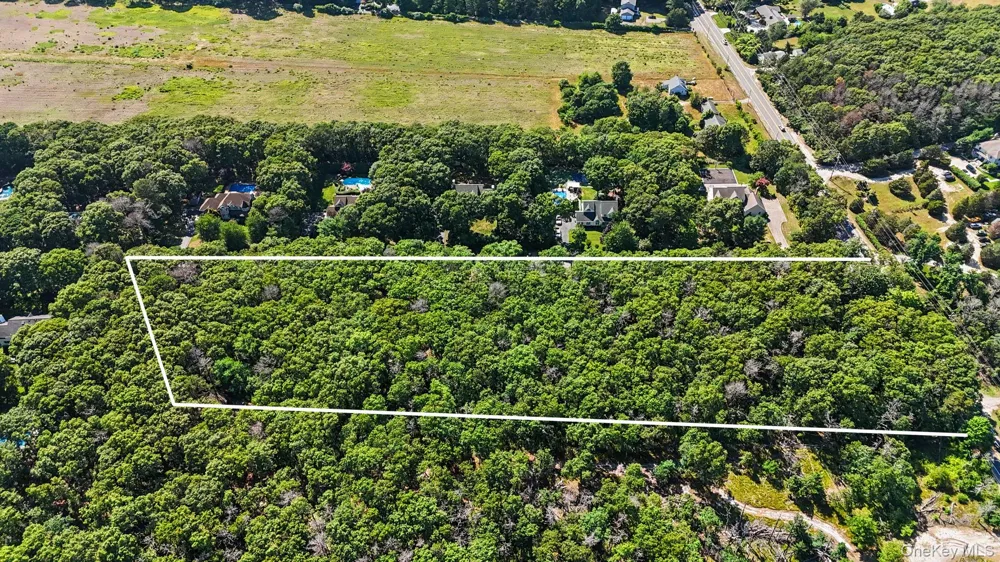 131 Old Country Road Speonk, NY 11972