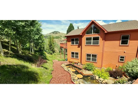 562 Piney Acres Circle