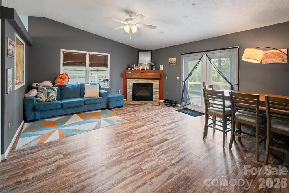 2114 Margaret Drive Mount Airy, NC 27030