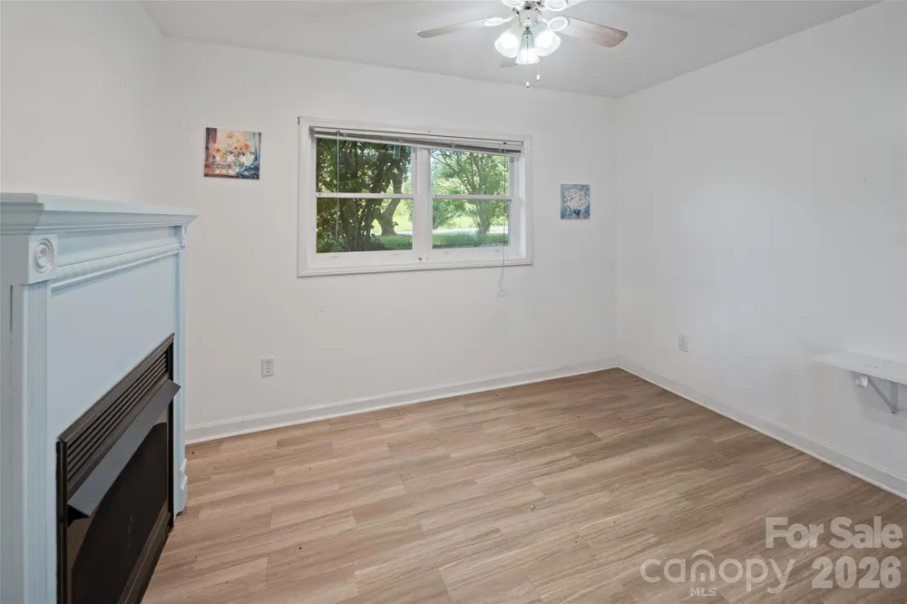 2114 Margaret Drive Mount Airy, NC 27030