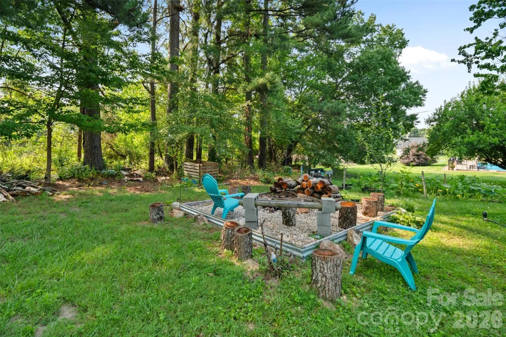 2114 Margaret Drive Mount Airy, NC 27030