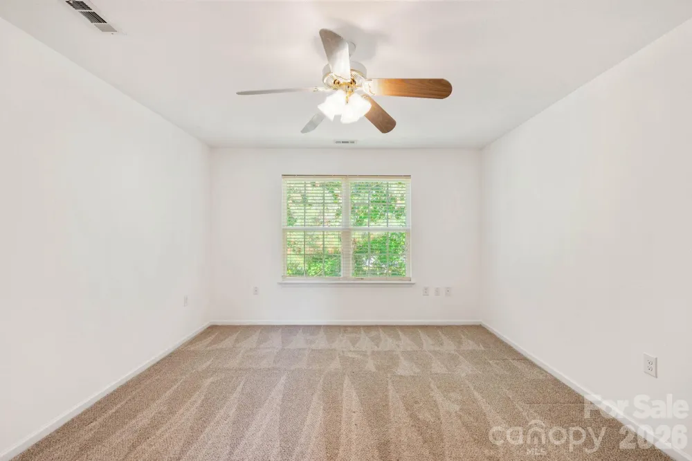 1429 River Run Road Lowell, NC 28098