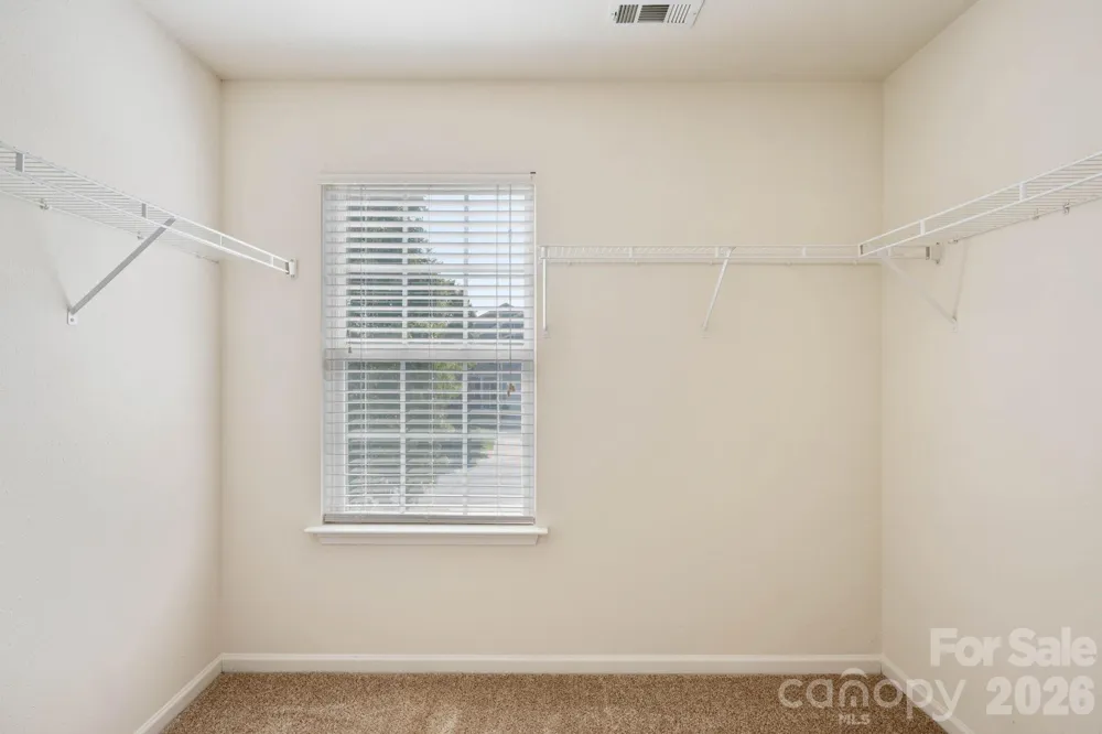 1429 River Run Road Lowell, NC 28098