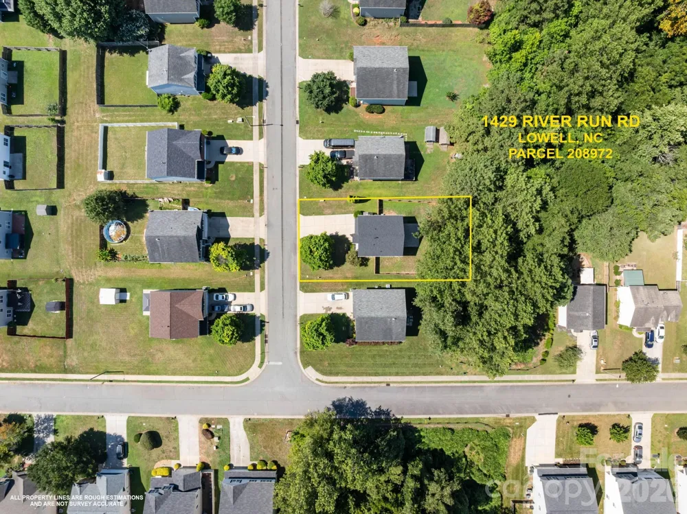 1429 River Run Road Lowell, NC 28098