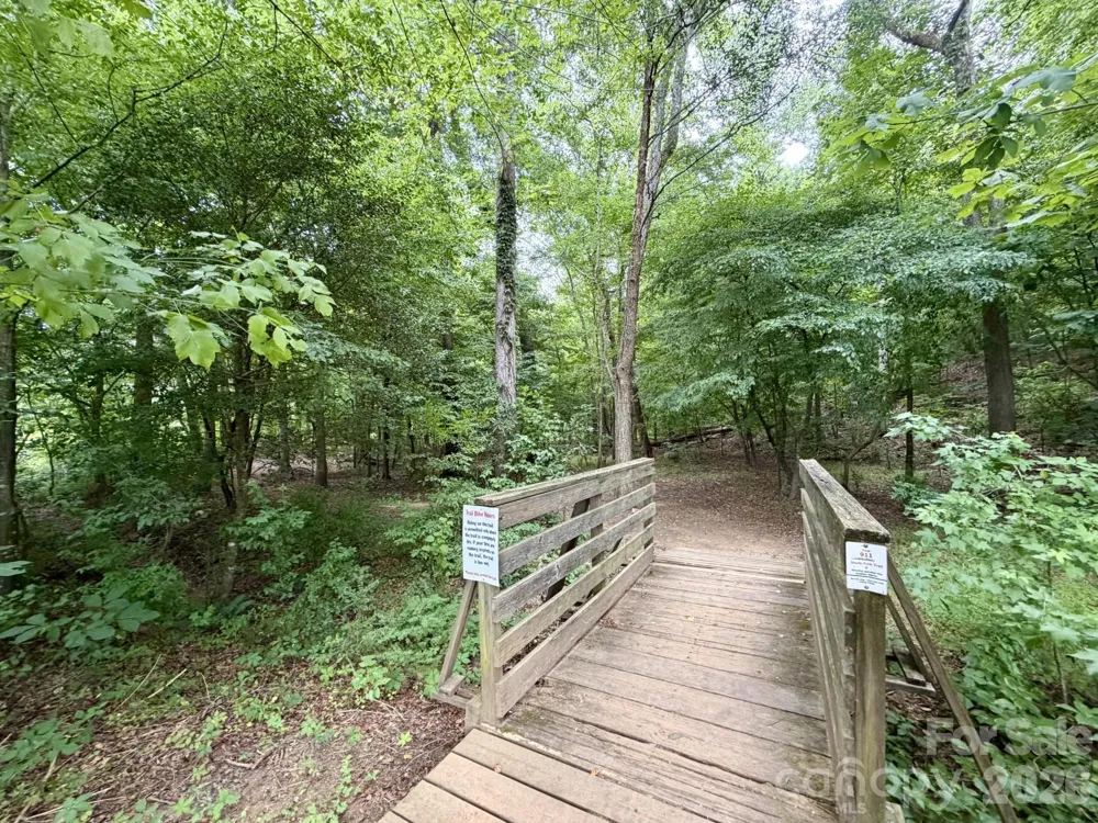 1429 River Run Road Lowell, NC 28098