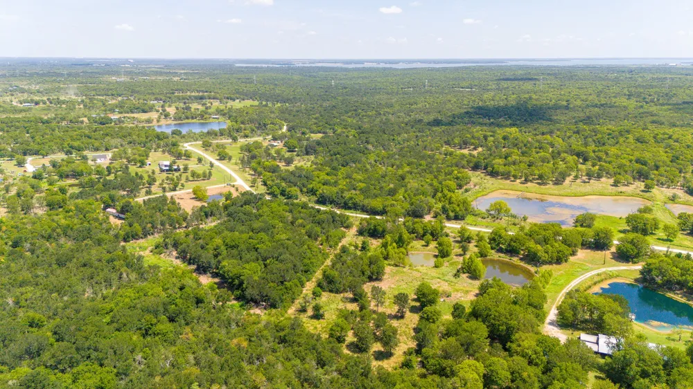 SE CR 2383 Wortham, TX 76693