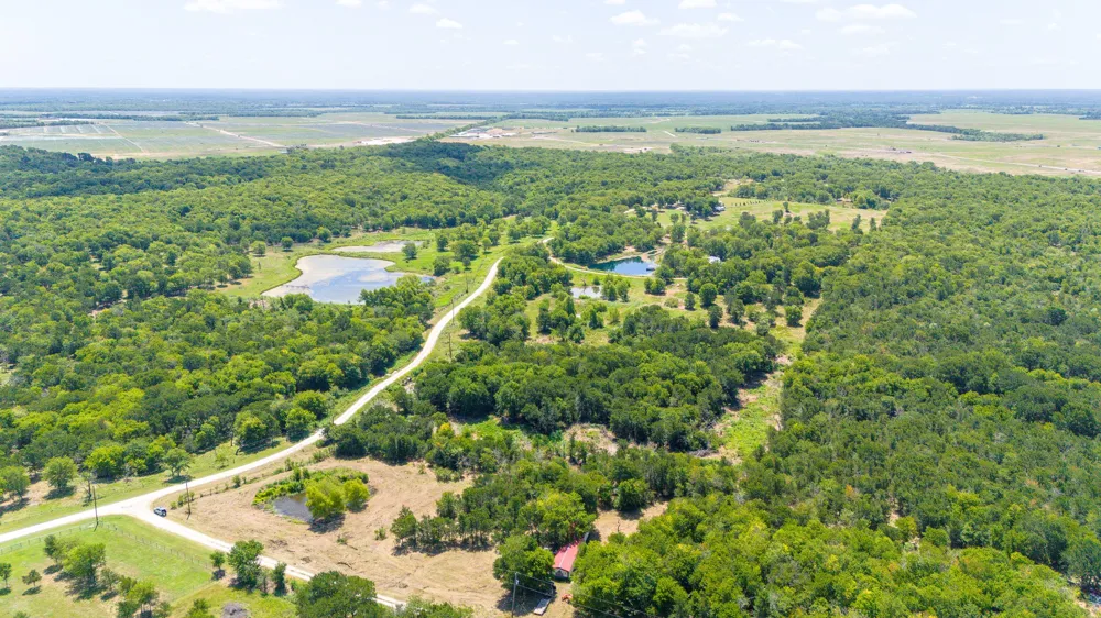 SE CR 2383 Wortham, TX 76693