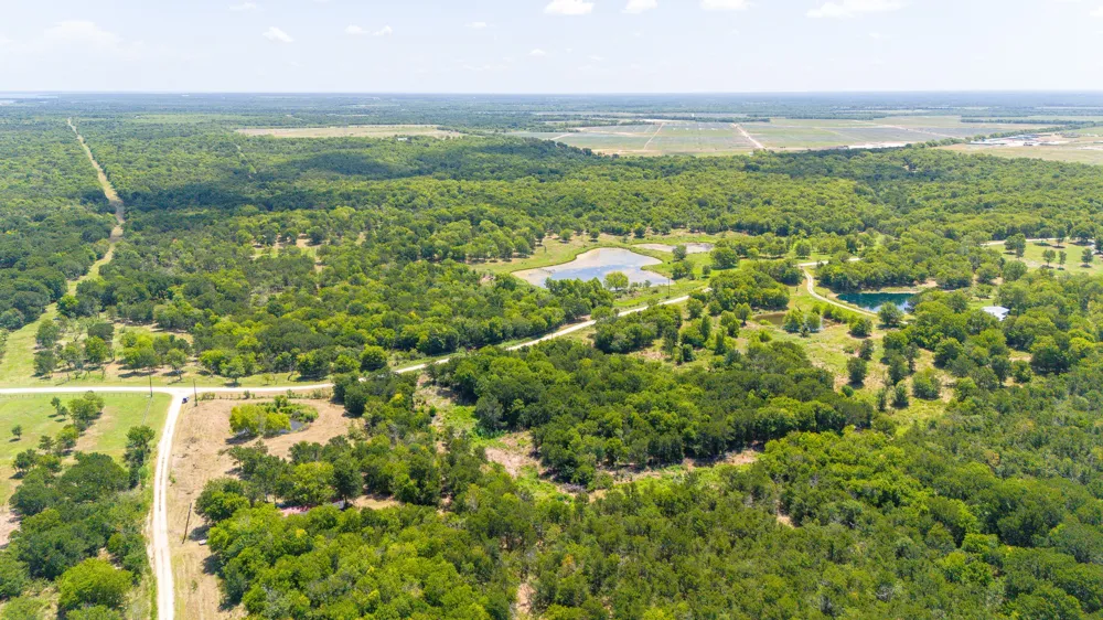 SE CR 2383 Wortham, TX 76693