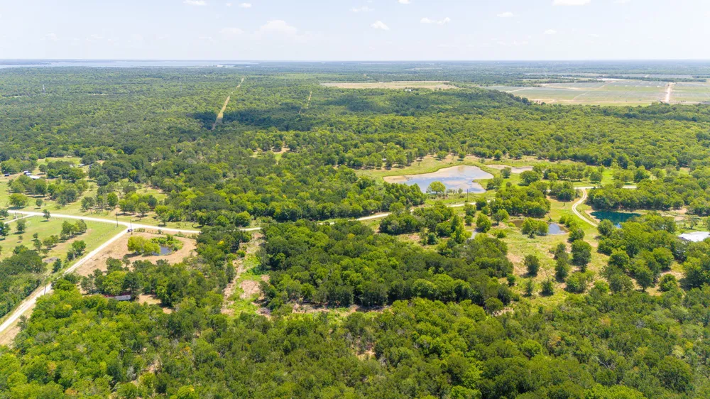 SE CR 2383 Wortham, TX 76693
