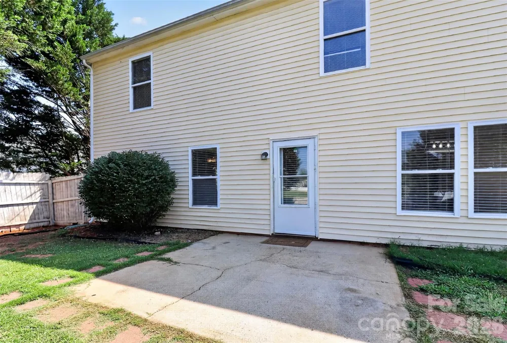 209 Farm Springs Drive Mount Holly, NC 28120