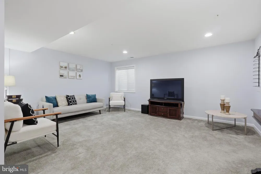 215 MONUMENT DRIVE Boonsboro, MD 21713