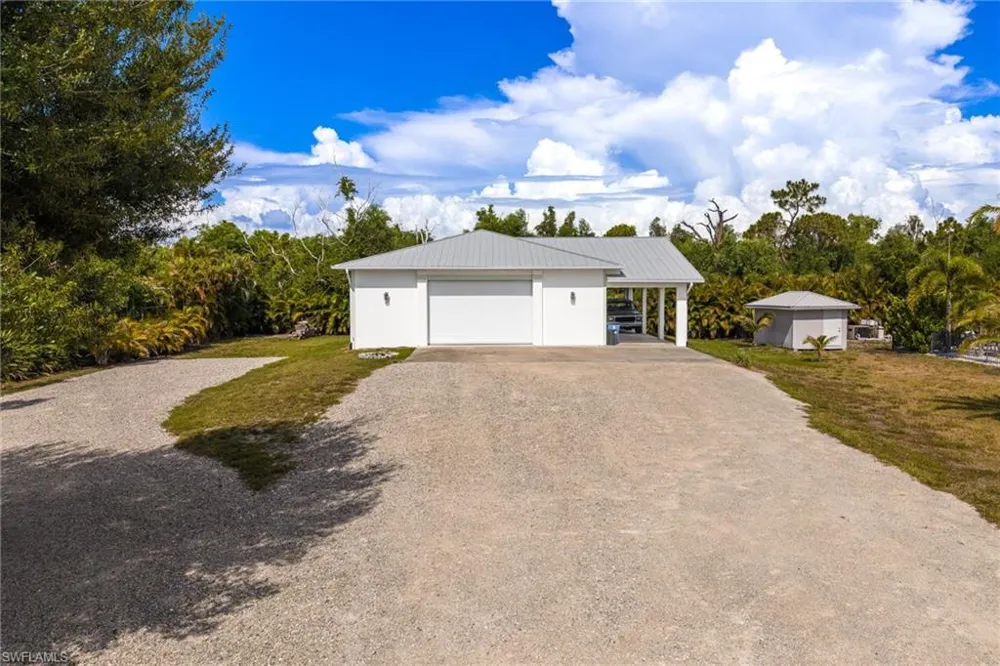 8787 Kodiak Lane St. James City, FL 33956