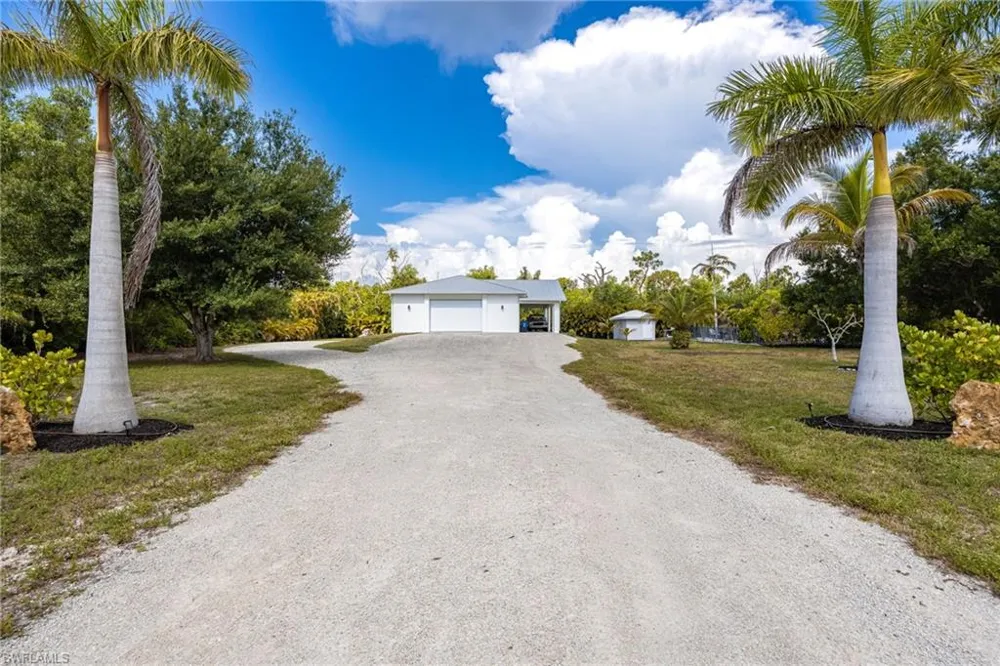 8787 Kodiak Lane St. James City, FL 33956