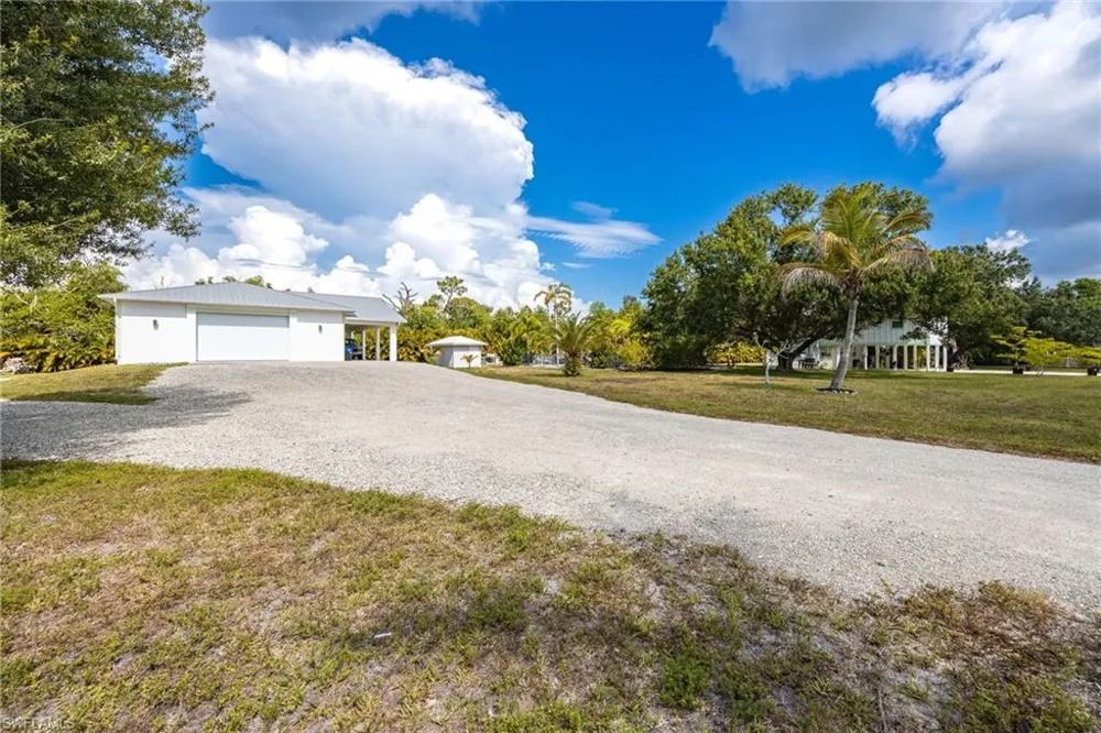 8787 Kodiak Lane St. James City, FL 33956