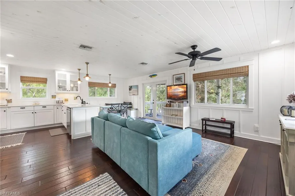 8787 Kodiak Lane St. James City, FL 33956