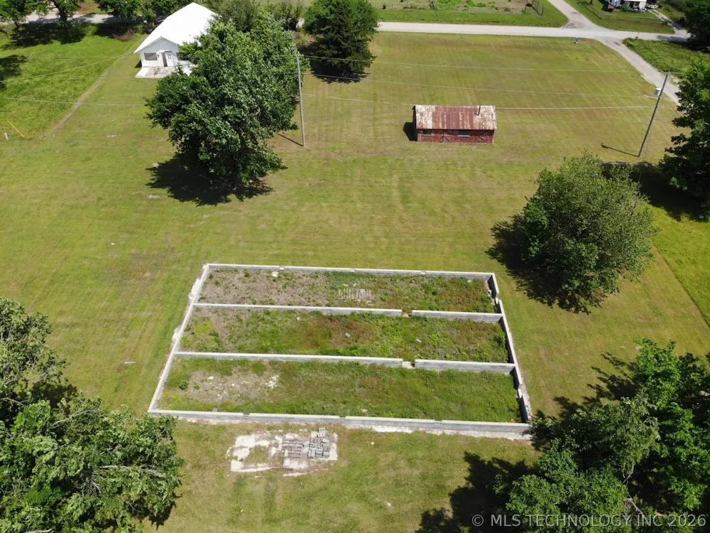116 E 4th Street Wynona, OK 74084