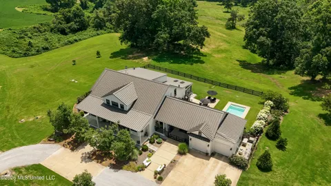 828 Little Egypt Road