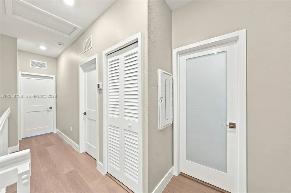 23225 SW 128th Ave Miami, FL 33170