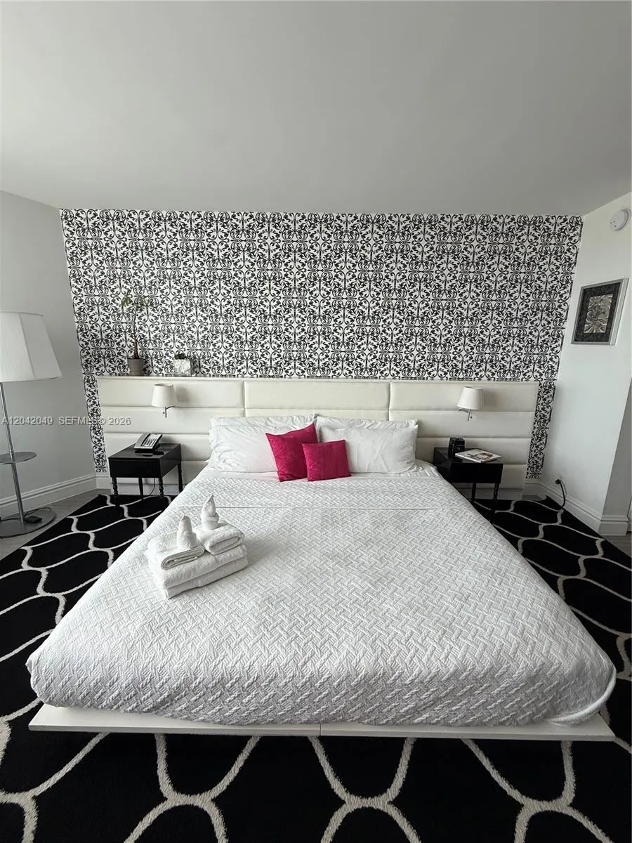 1100 West Ave #1007 Miami Beach, FL 33139