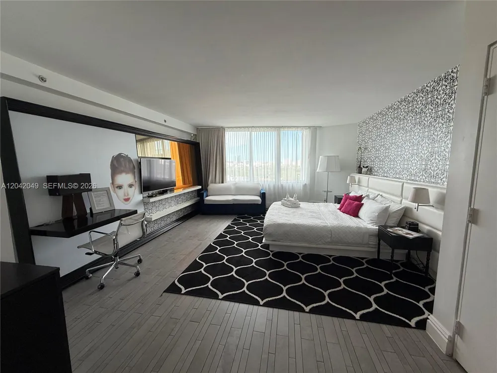 1100 West Ave #1007 Miami Beach, FL 33139