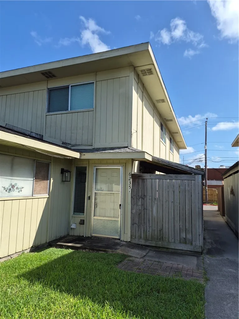 6235 Hidden Cove Corpus Christi, TX 78412