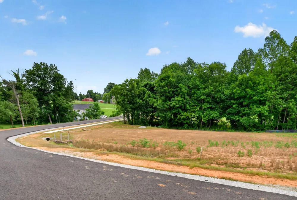 5 Brook View Dr Cookeville, TN 38501