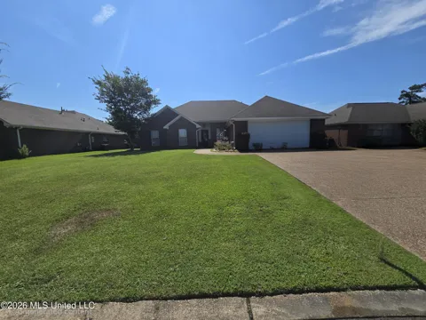 606 Summer Place