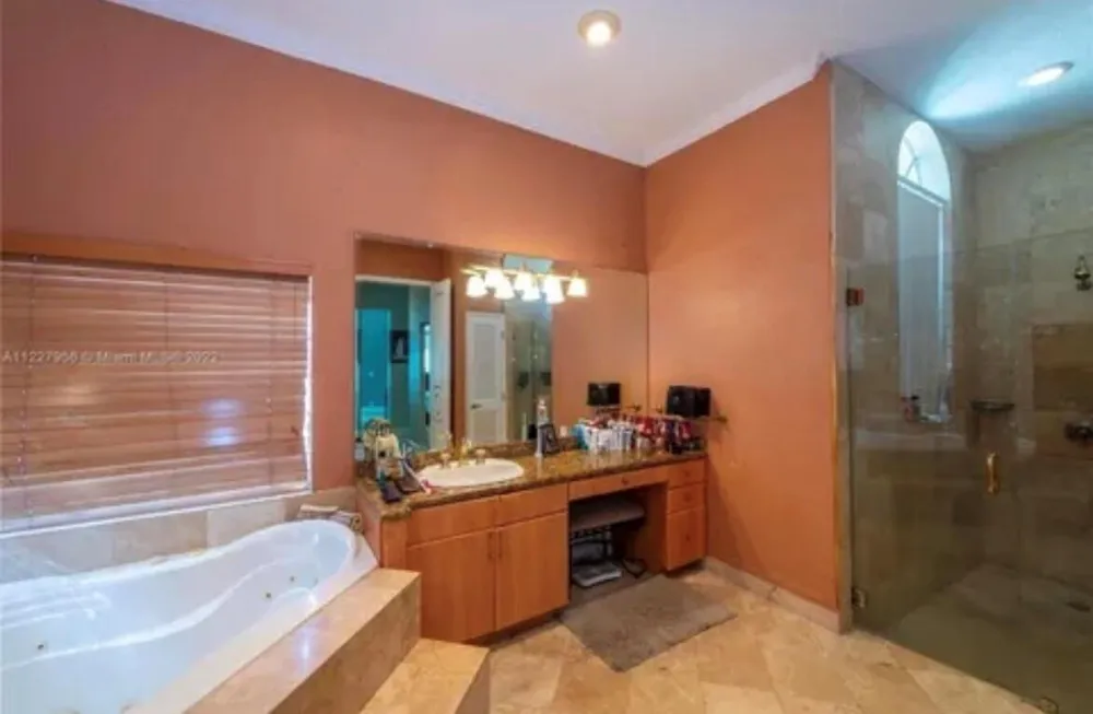 423 NE 3rd Street Pompano Beach, FL 33060