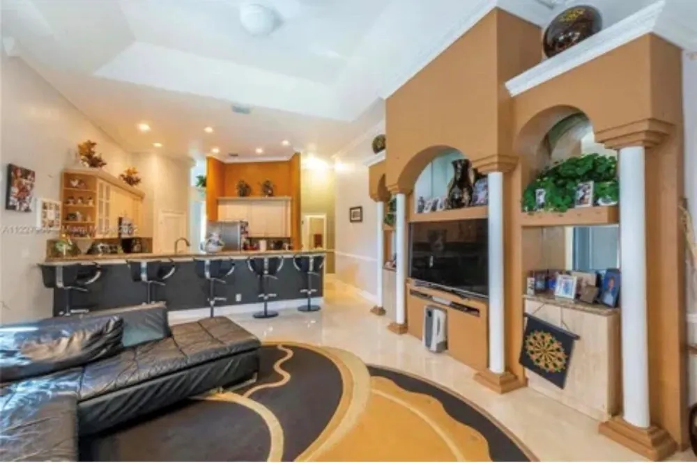 423 NE 3rd Street Pompano Beach, FL 33060