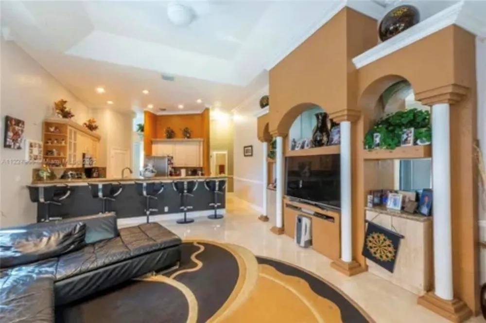 423 NE 3rd Street Pompano Beach, FL 33060