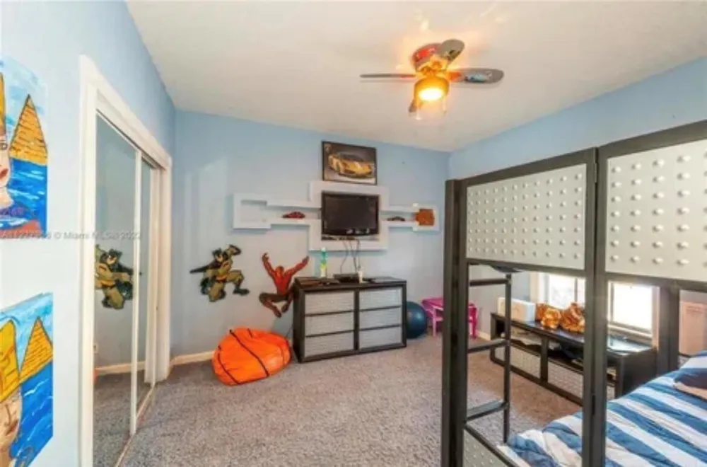 423 NE 3rd Street Pompano Beach, FL 33060