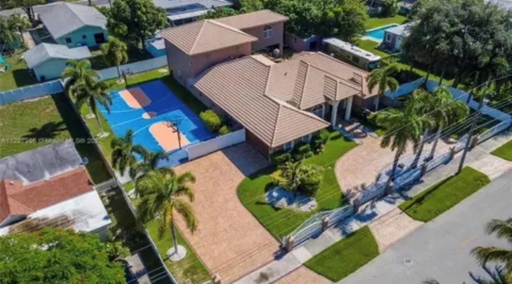 423 NE 3rd Street Pompano Beach, FL 33060