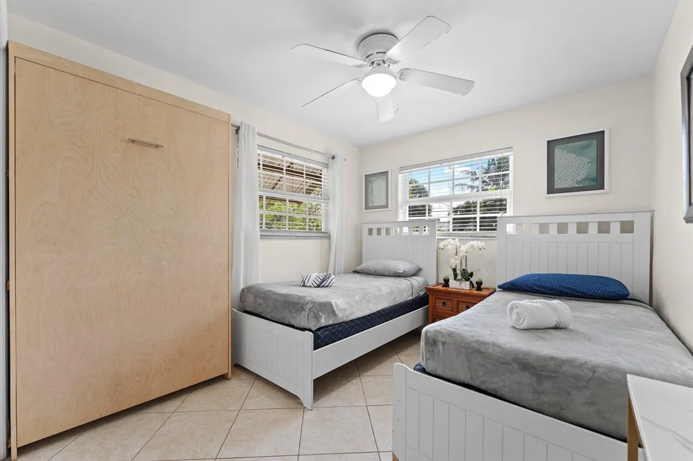 1638 NE 3rd Avenue Delray Beach, FL 33444