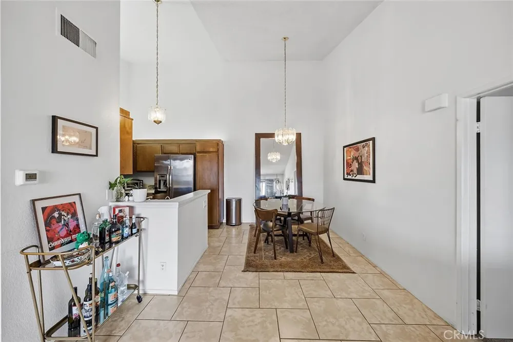 8561 Meadow Brook #205 Garden Grove, CA 92844