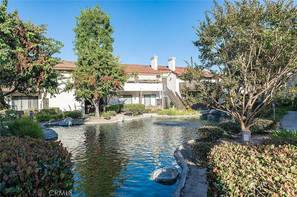 8561 Meadow Brook #205 Garden Grove, CA 92844