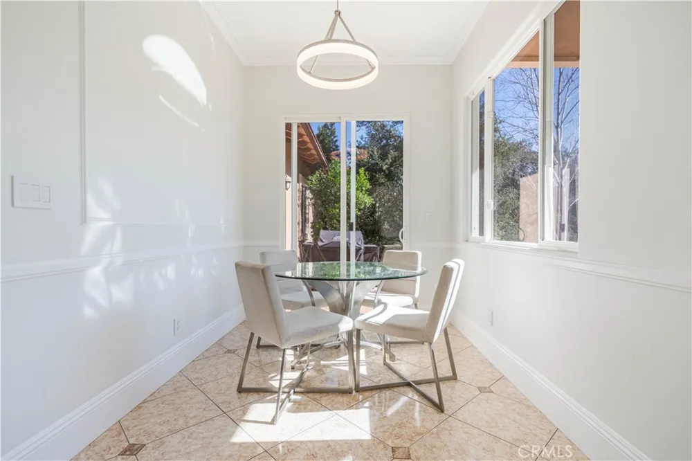 11 Baymare Bell Canyon, CA 91307