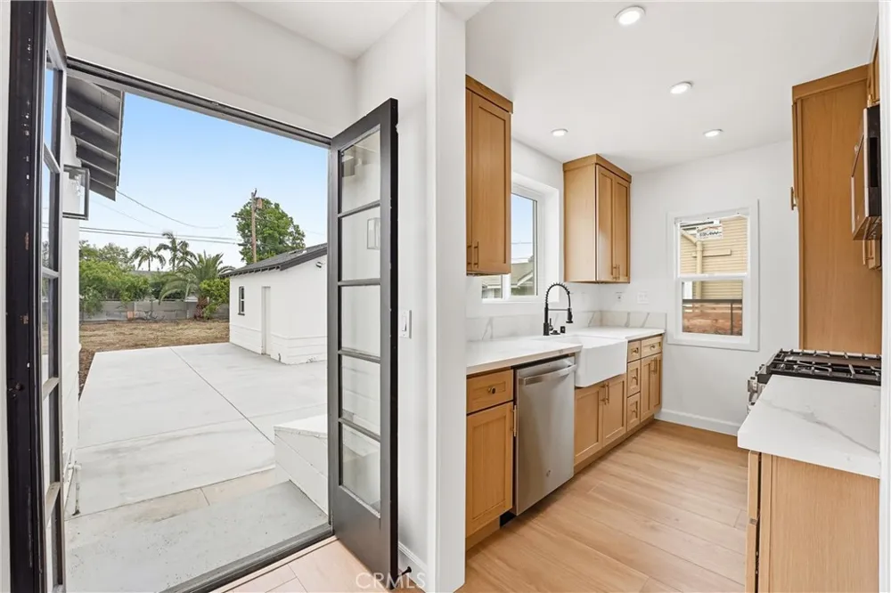 1334 Sultana Ontario, CA 91764