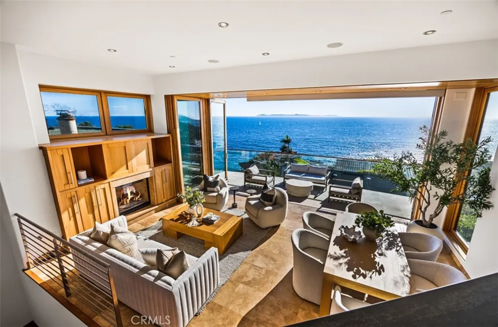 2615 Victoria Laguna Beach, CA 92651