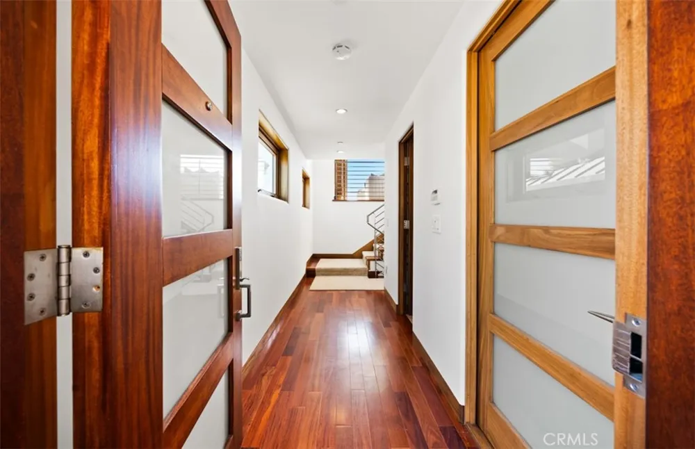 2615 Victoria Laguna Beach, CA 92651