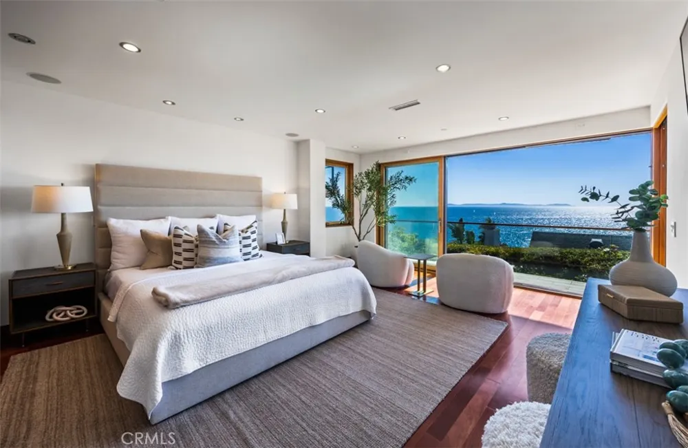 2615 Victoria Laguna Beach, CA 92651