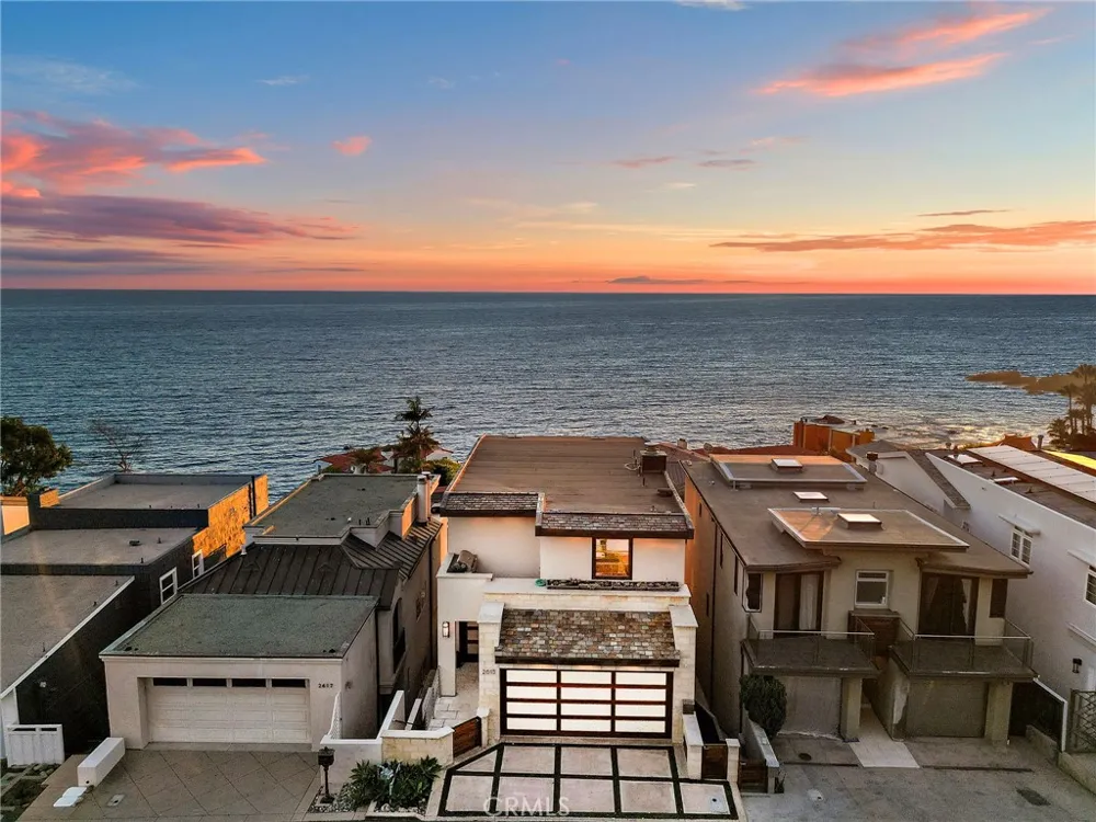 2615 Victoria Laguna Beach, CA 92651