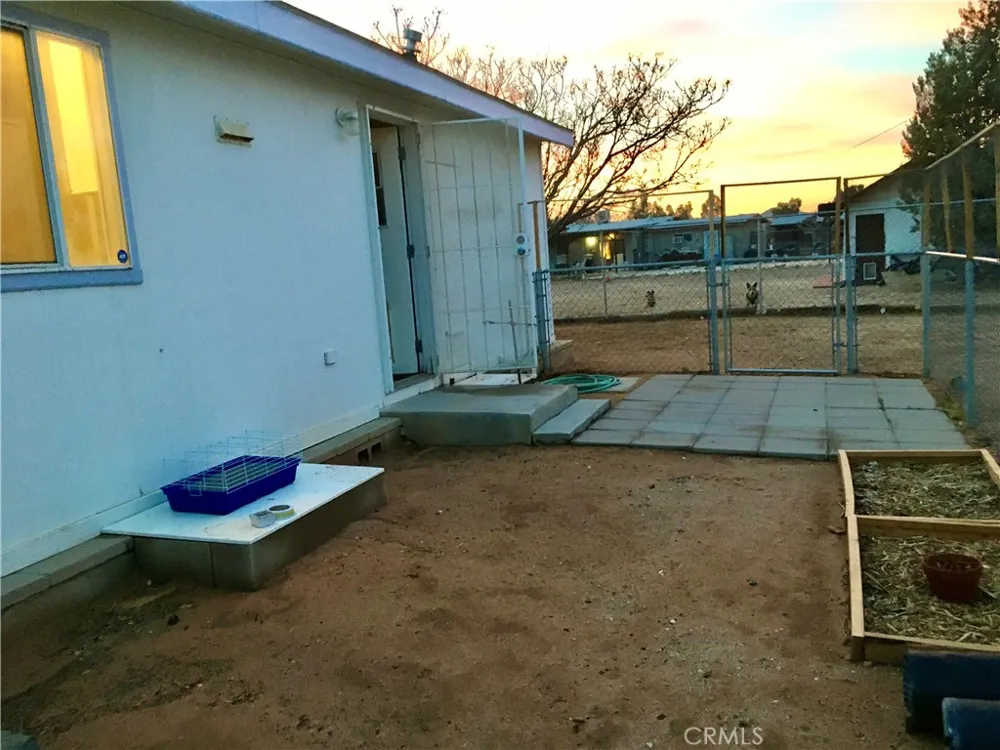 14121 Lakota Apple Valley, CA 92307