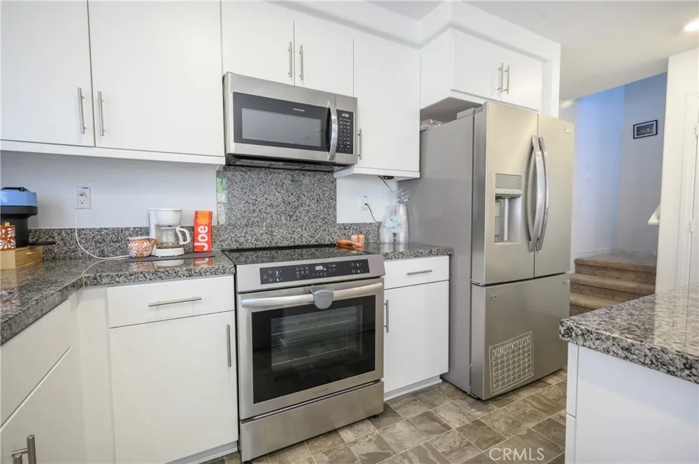 7276 Olive Grove Riverside, CA 92507